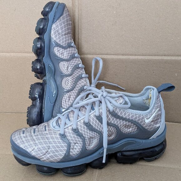 Nike Air VaporMax Plus Mens Sz 7 Wolf Grey White Dark Grey 924453-019 main image 15